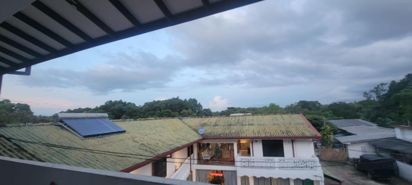 The Empyrean Airport Transit Hotel Katunayaka Bagian luar foto